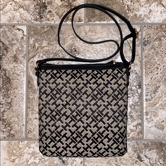 Tommy Hilfiger Crossbody Bag - Picture 4 of 6